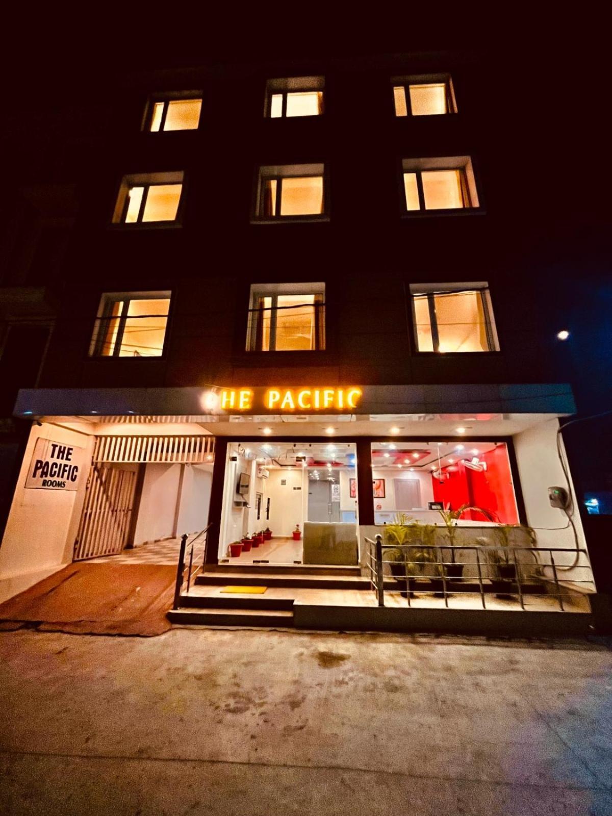 Hotel The Pacific Grand, 하리드와르 외부 사진